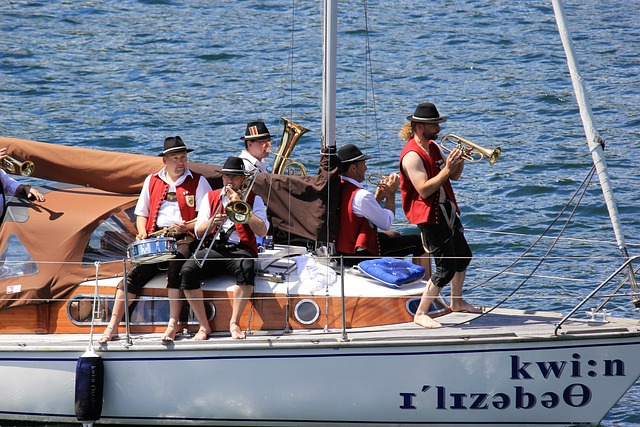 CBA：浙江男篮主场大胜新疆