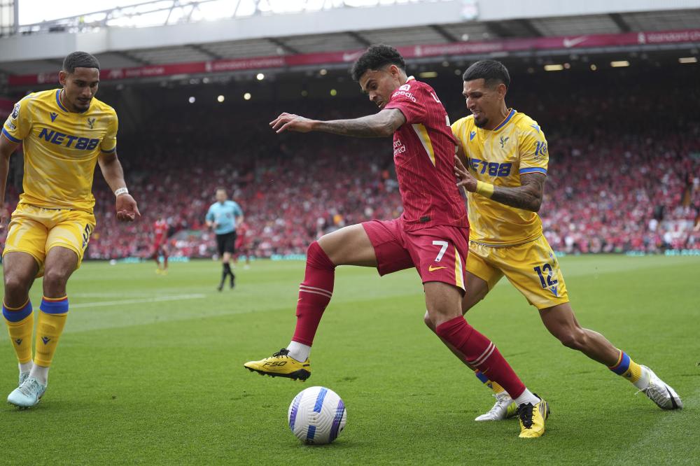 球队连胜势头延续，积分榜争夺愈发激烈